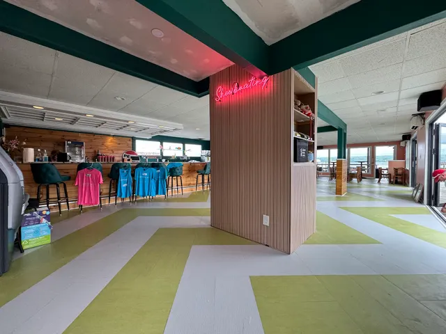 Showboat Dockside Restaurant