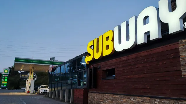 SUBWAY