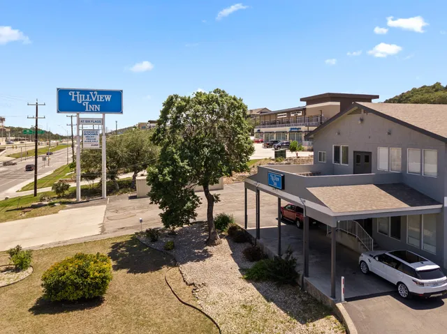 Home Suites Hill Country