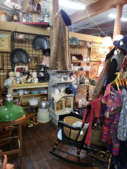 The Old Mill vintage marketplace and Flea