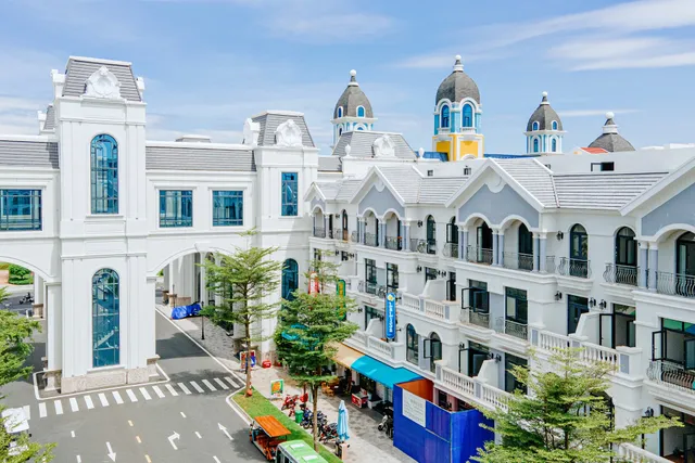 Lalisa Hotel Grand World Phú Quốc