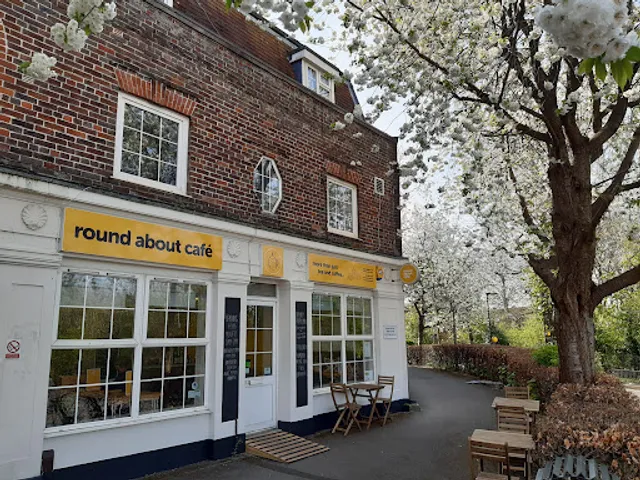 Round About Cafe