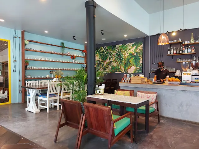 Gallery cafe cherngtalay