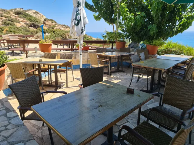 Petra tou Romiou Restaurant