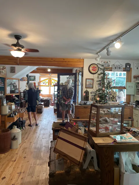 Redstone Trading Station