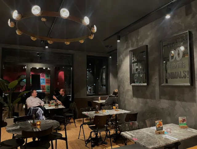 Ellis Gourmet Burger