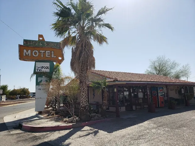 Boots & Saddle Motel