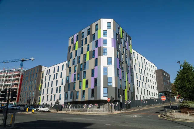 Almero Student - Quayside Court