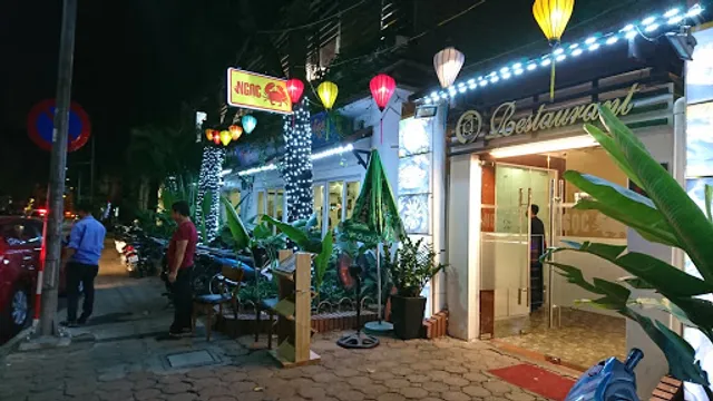 Ngoc Cua Restaurant Ha Noi