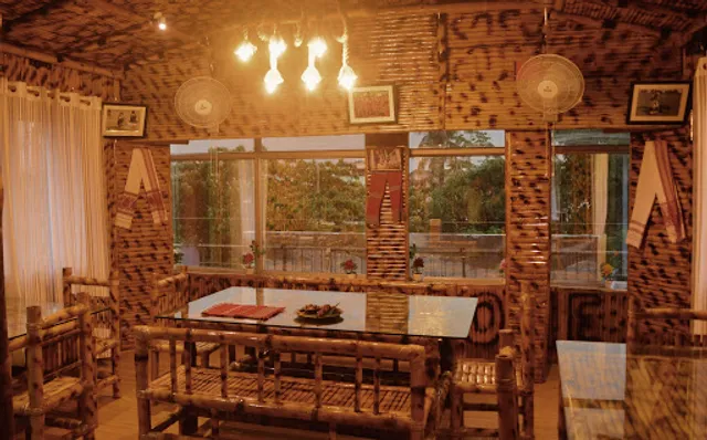 Do:nyi Po:lo Mishing Kitchen