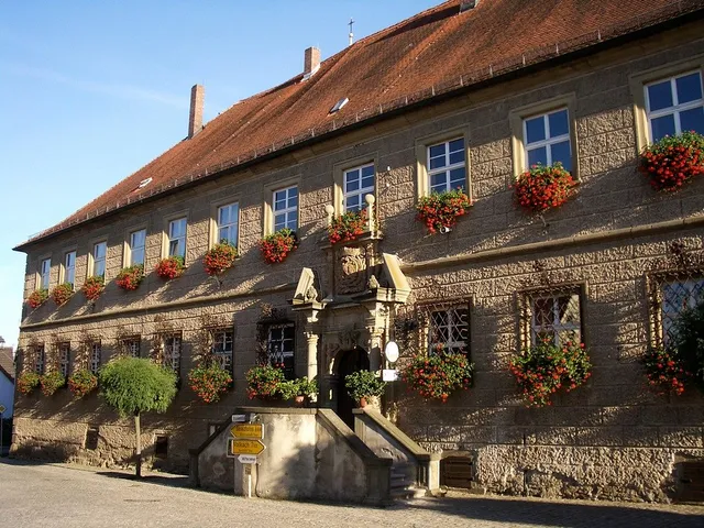 Hotel und Bioland Weingut Schloss Zeilitzheim