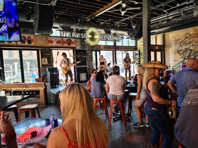 Dierks Bentley's Whiskey Row - Nashville
