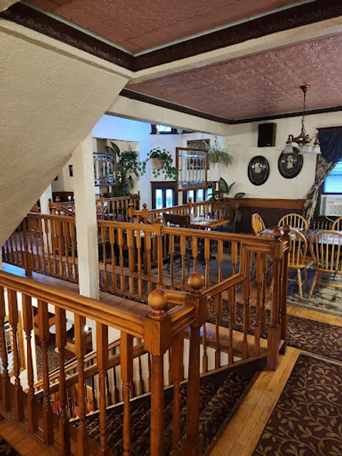 Hopkins Dining Parlour