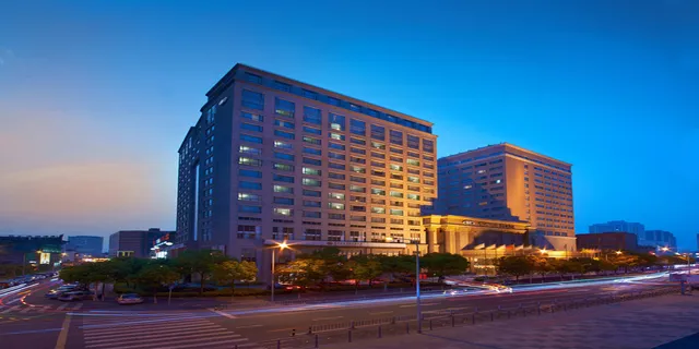 Crowne Plaza City Center Ningbo
