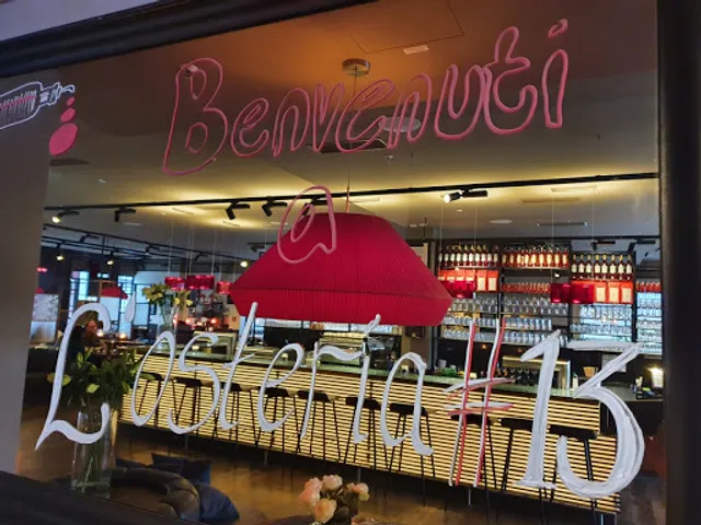 L'Osteria Wien Auhof Center