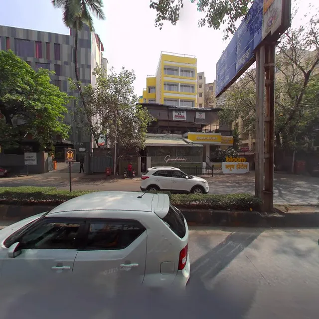 FabHotel Juhu Tara Rd