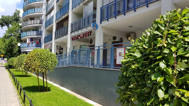 Delikatesy Hipcio. Sklep spożywczy Warszawa Targówek