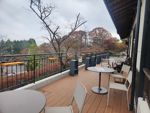 みんなのカフェしき