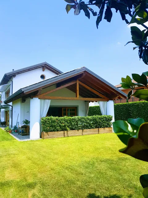 BED&BREAKFAST APRICOT