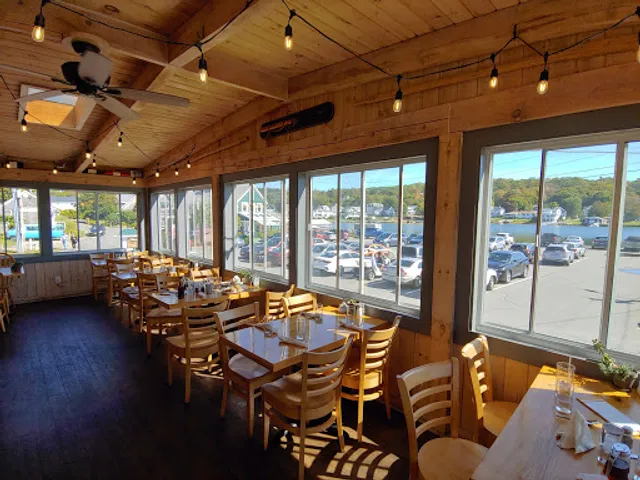 HarborSide 1901Bar and Grill