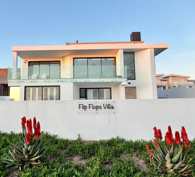 Flip Flops Villa