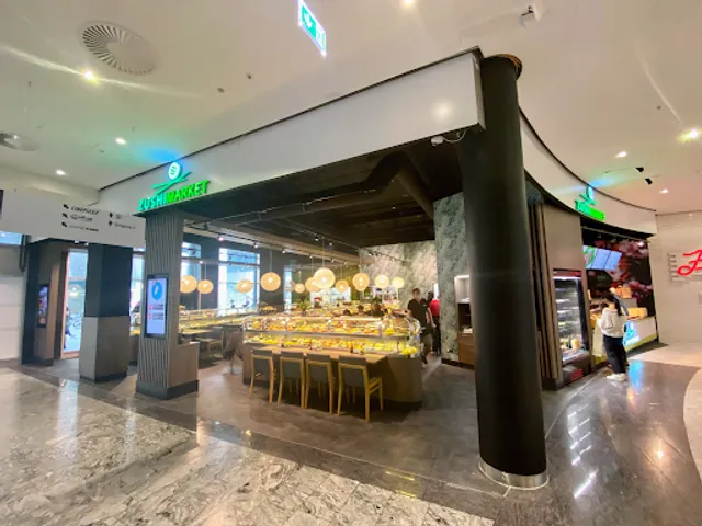 Zushi Market Running Sushi Millennium City