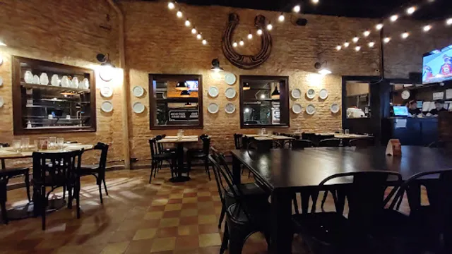 La Cátedra Restaurante