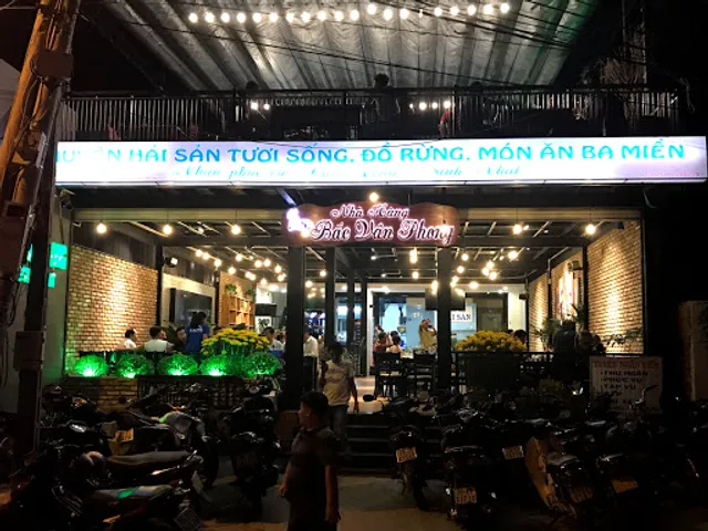 Bắc Vân Phong Restaurant