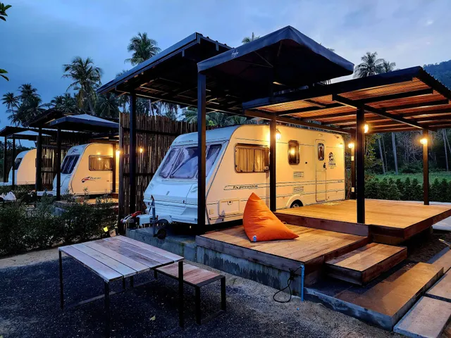 Aiyara Camping & Resort