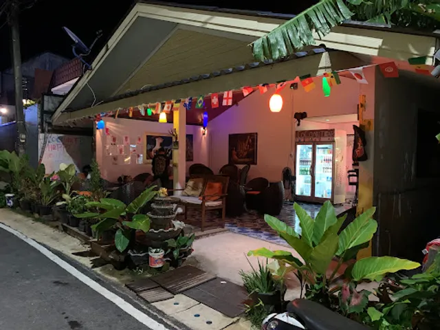 P*Saw Coconut​ Bar & Massage