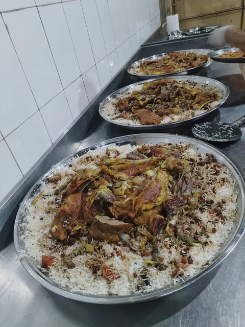 Al Bar Wal Bahar Restaurant & Kitchen