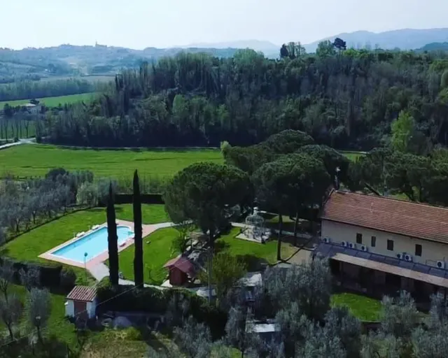 Agriturismo Biologico I Girasoli di Lari