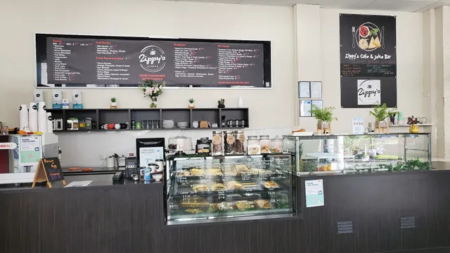 Zippy Cafe & Juice Bar