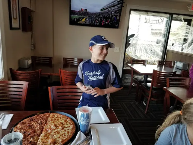 Supreme Restaurant & Bar