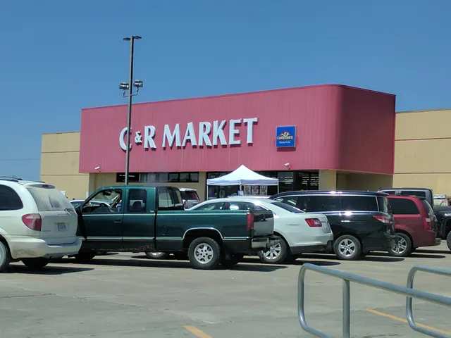 C&R Supermarket Macon