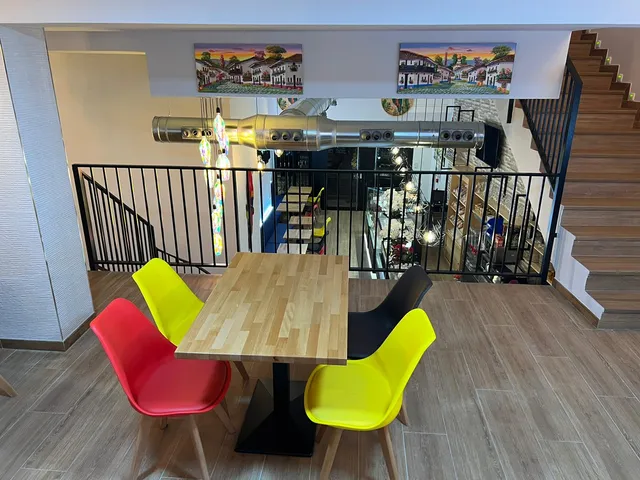 Colombiapan Valencia Comida Latina