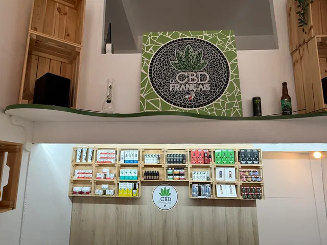 LE CBD FRANÇAIS LYON