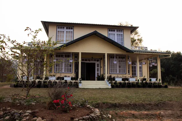 The Arcadia Villa and Pool - Umroi