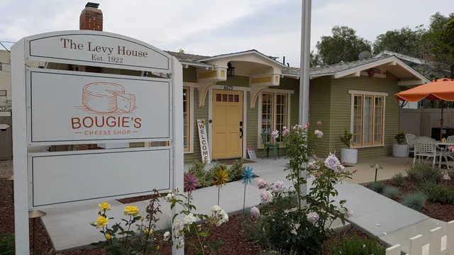 Bougie's Cheese Shop