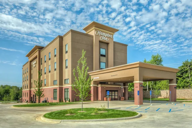 Hampton Inn Poplar Bluff
