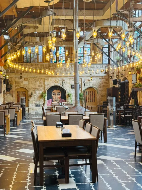 Zajal Restaurant