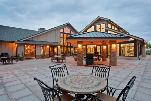 Staybridge Suites Everett - Paine Field by IHG