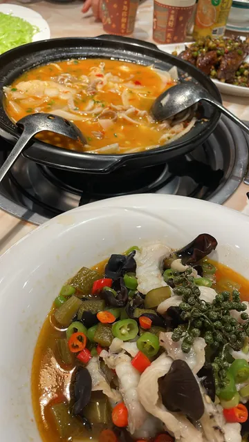 李师傅脆肚火锅店红荔路店