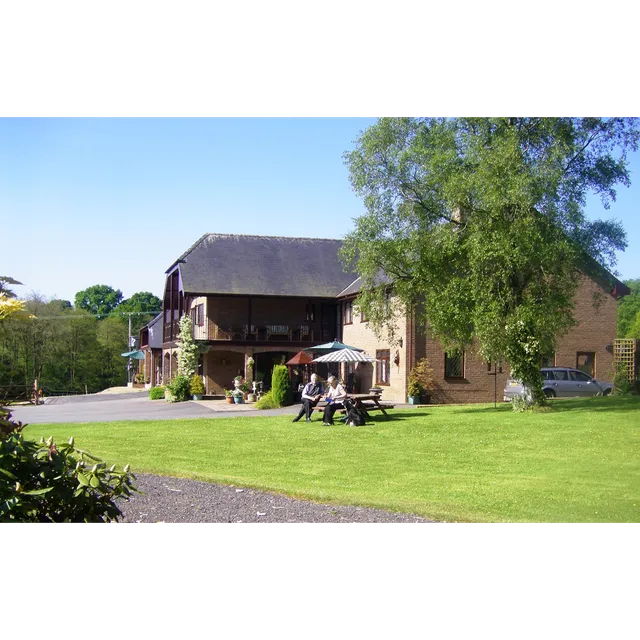 Acorn Court Country House