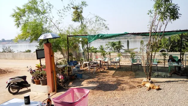 The Rim Riverside Guest House