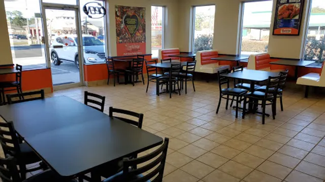 Louisiana Famous Fried Chicken & Seafood