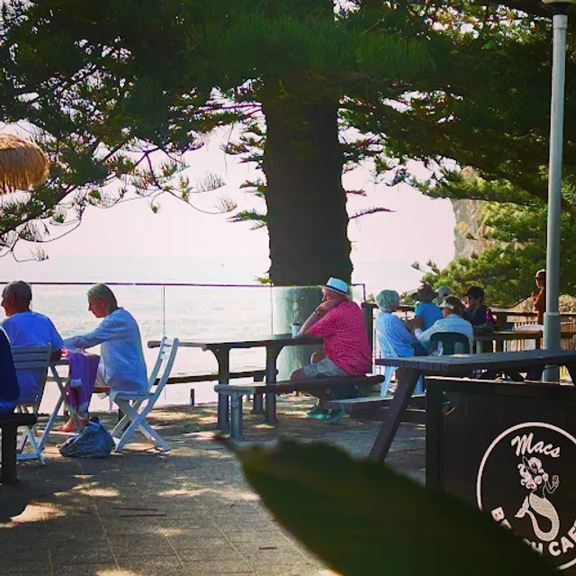 Macs Beach Cafe