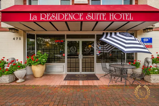 La Residence Suite Hotel