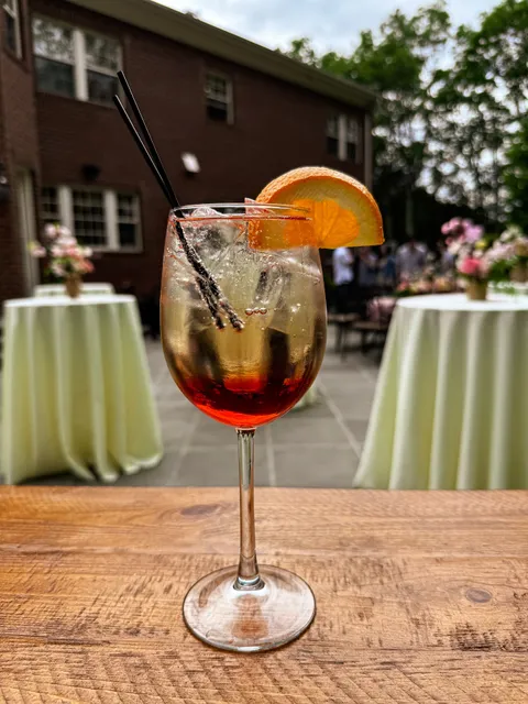 The Traveling Taproom Mobile Bartending