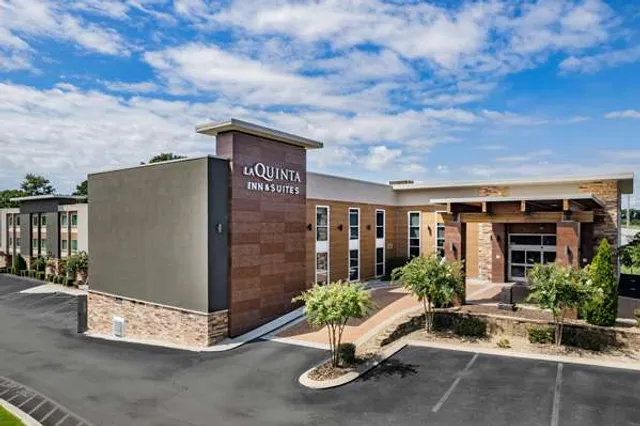 La Quinta Inn & Suites by Wyndham Chattanooga - East Ridge